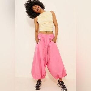 Maeve x Anthropologie Pink 90’s Bubble-Leg High-Rise Harem Pants sz M